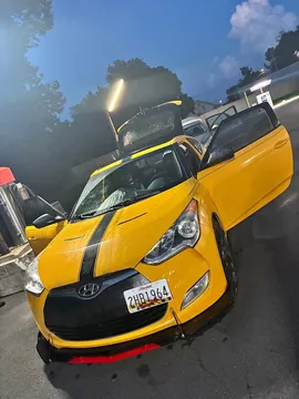 2012 Hyundai Veloster 2.0 Coupe 3D