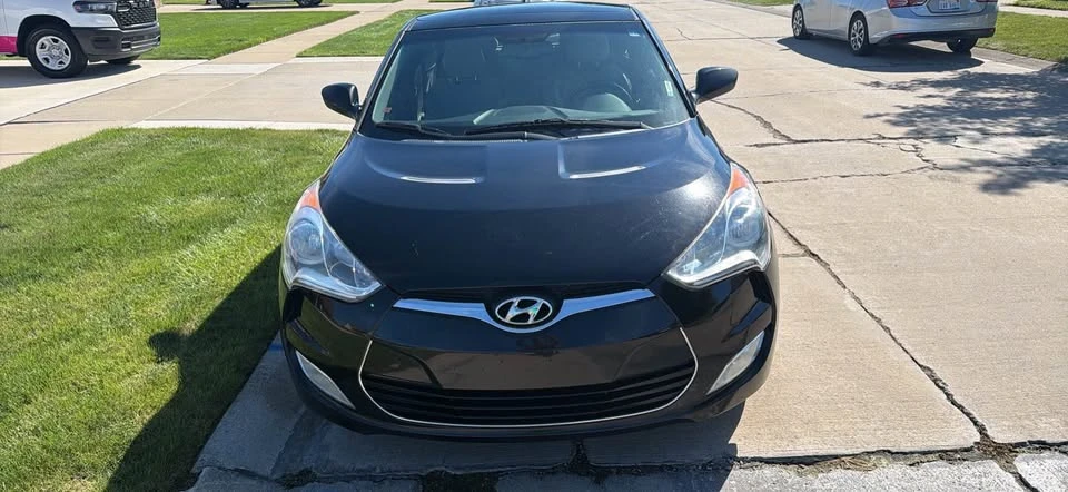 2012 Hyundai Veloster - Image 4 of 5