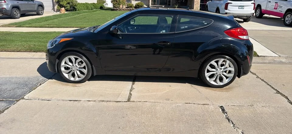 2012 Hyundai Veloster - Image 3 of 5