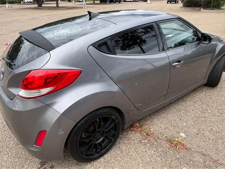 2012 Hyundai Veloster - Image 4 of 7