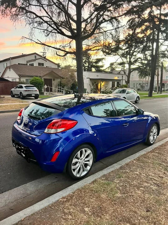 2012 Hyundai Veloster - Image 4 of 7