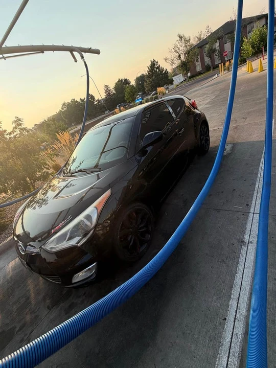 2012 Hyundai Veloster - Image 8 of 11