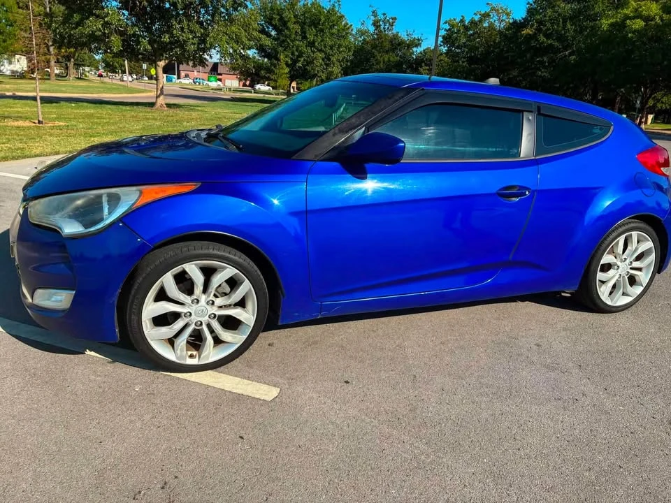 2012 Hyundai Veloster - Image 7 of 8