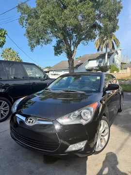 2012 Hyundai Veloster 2.0 Coupe 3D