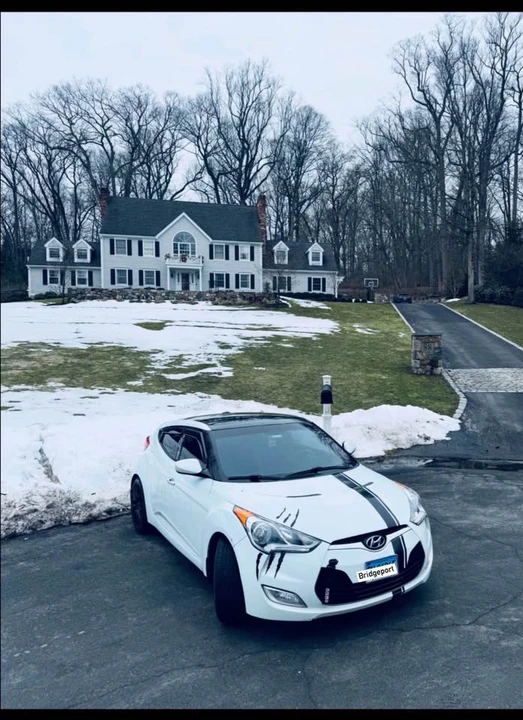 2012 Hyundai Veloster - Image 2 of 4