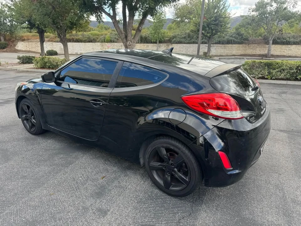 2012 Hyundai Veloster - Image 3 of 16