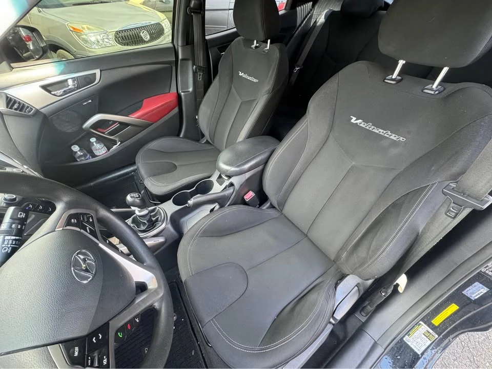 2012 Hyundai Veloster - Image 9 of 16