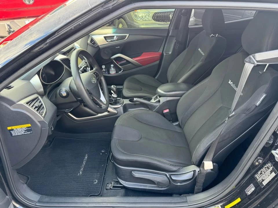 2012 Hyundai Veloster - Image 7 of 16