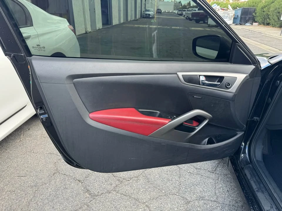 2012 Hyundai Veloster - Image 6 of 16