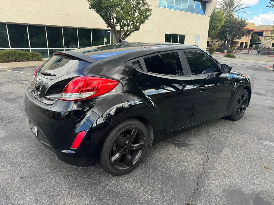 2012 Hyundai Veloster - Image 5 of 16