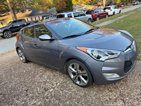 2012 Hyundai Veloster 2.0 Premium Coupe 3D