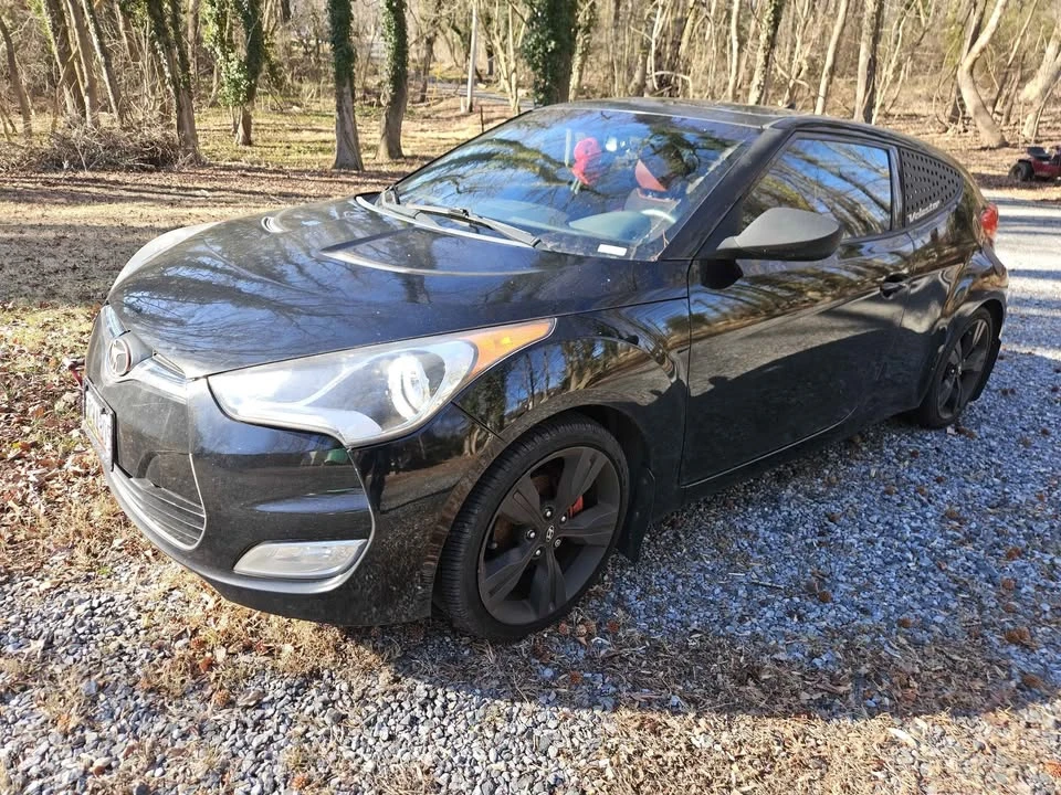 2012 Hyundai Veloster - Image 4 of 8