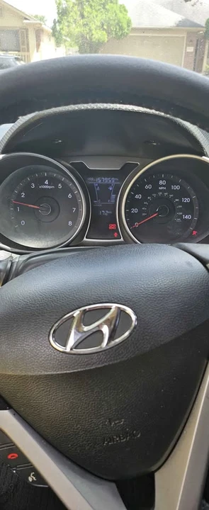 2012 Hyundai Veloster - Image 7 of 9