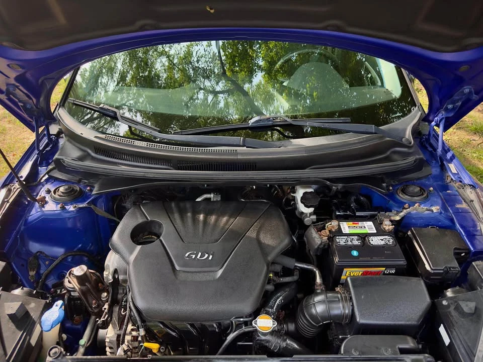 2012 Hyundai Veloster - Image 18 of 18
