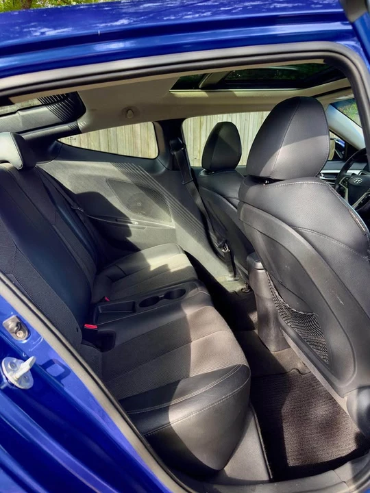 2012 Hyundai Veloster - Image 17 of 18
