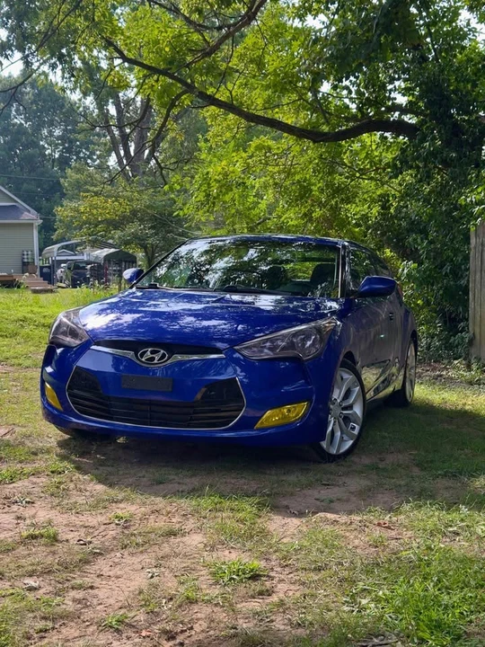 2012 Hyundai Veloster - Image 2 of 18