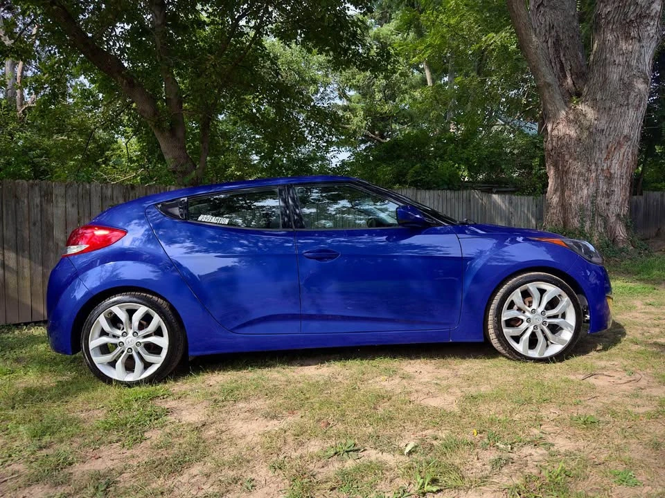 2012 Hyundai Veloster - Image 3 of 18