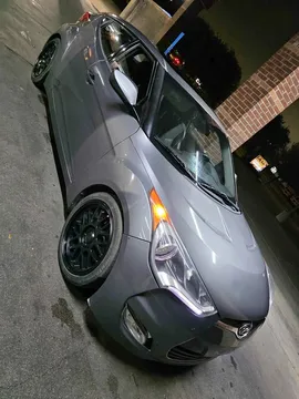 2012 Hyundai Veloster 2.0 Premium Coupe 3D