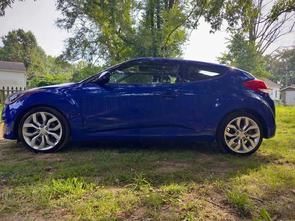 2012 Hyundai Veloster - Image 4 of 18