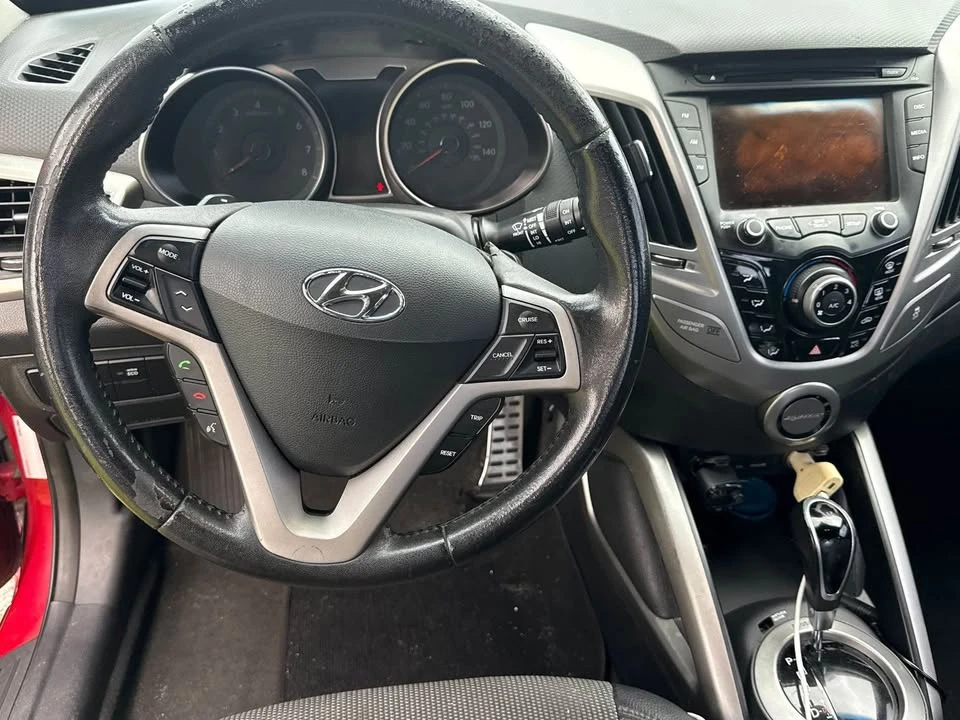2012 Hyundai Veloster - Image 8 of 8