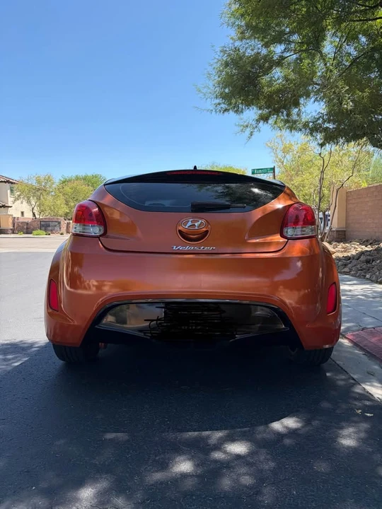 2012 Hyundai Veloster - Image 5 of 11