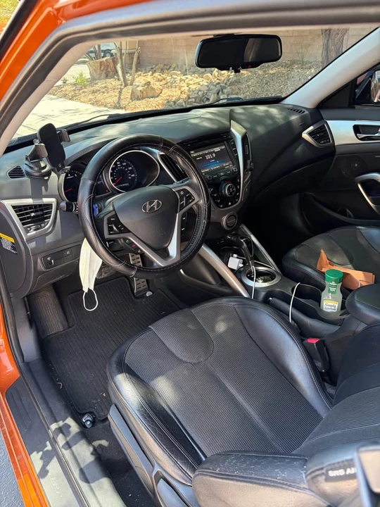 2012 Hyundai Veloster - Image 8 of 11