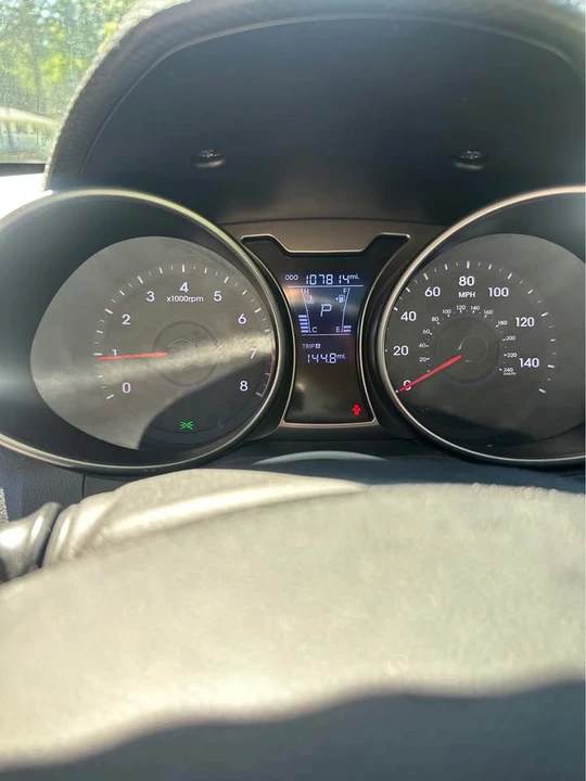 2012 Hyundai Veloster - Image 7 of 8