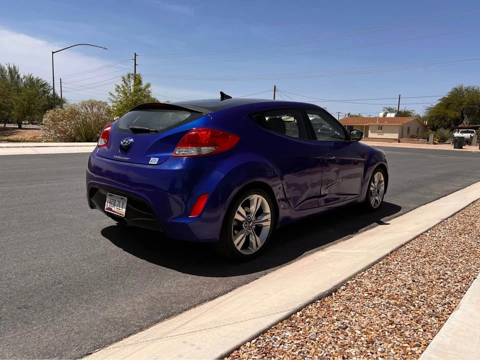 2012 Hyundai Veloster - Image 8 of 11