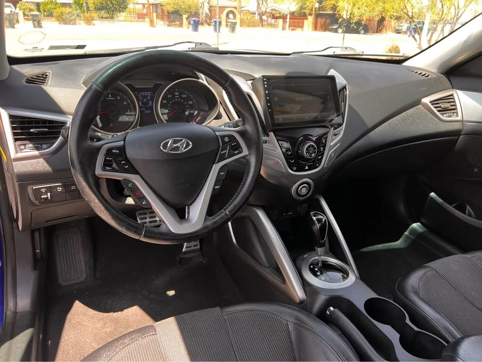 2012 Hyundai Veloster - Image 9 of 11
