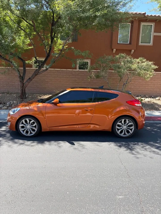 2012 Hyundai Veloster - Image 3 of 11