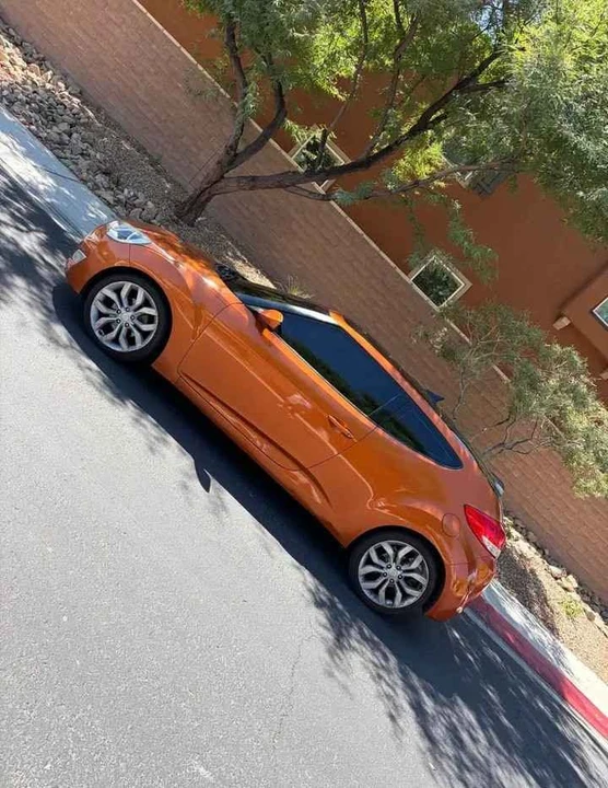 2012 Hyundai Veloster - Image 4 of 6