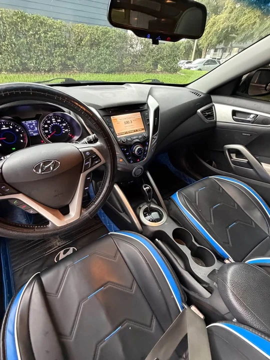 2012 Hyundai Veloster - Image 9 of 20