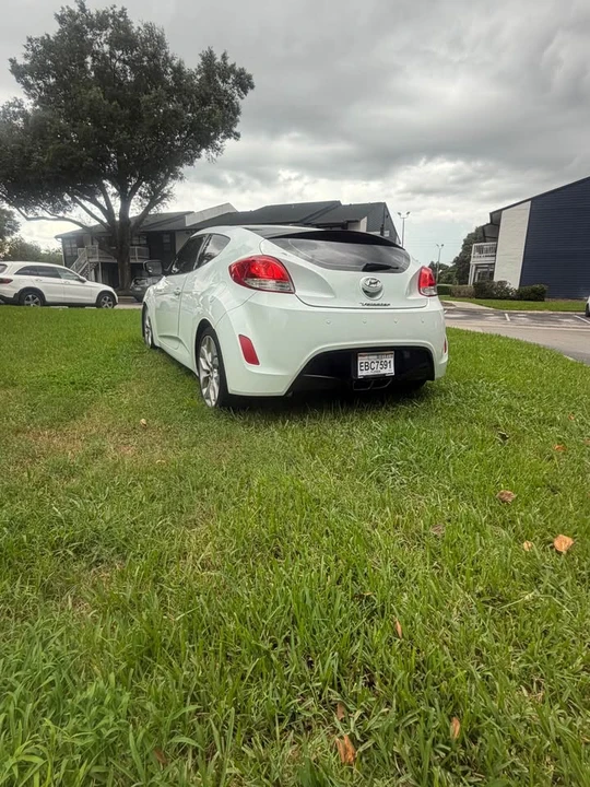 2012 Hyundai Veloster - Image 7 of 20