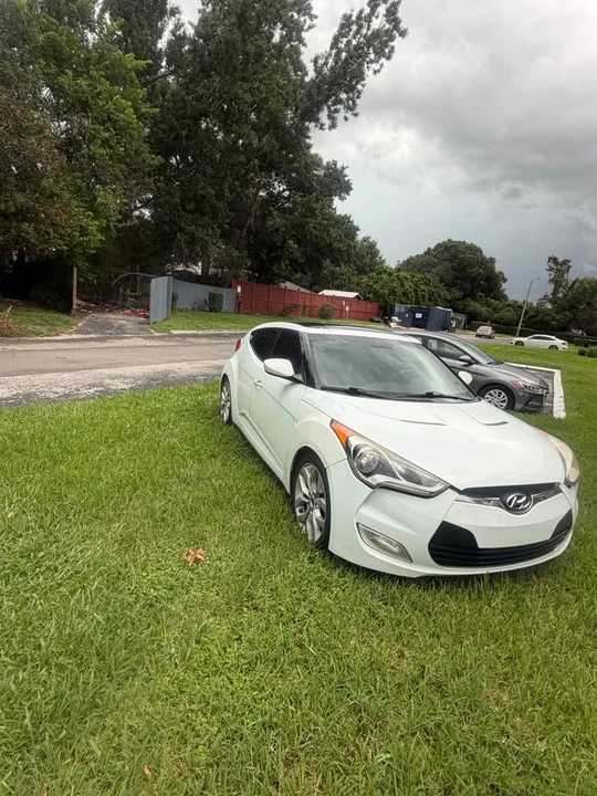 2012 Hyundai Veloster - Image 3 of 20