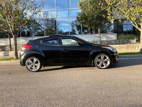2012 Hyundai Veloster - Image 17 of 20