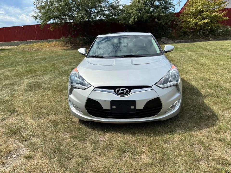 2012 Hyundai Veloster - Image 10 of 20