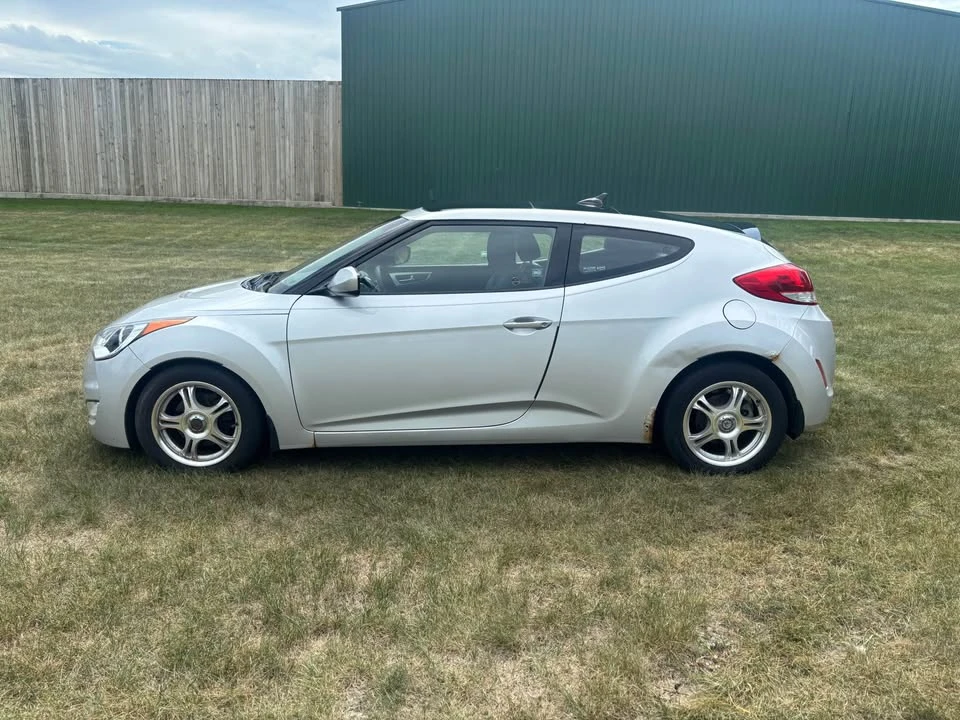 2012 Hyundai Veloster - Image 7 of 20