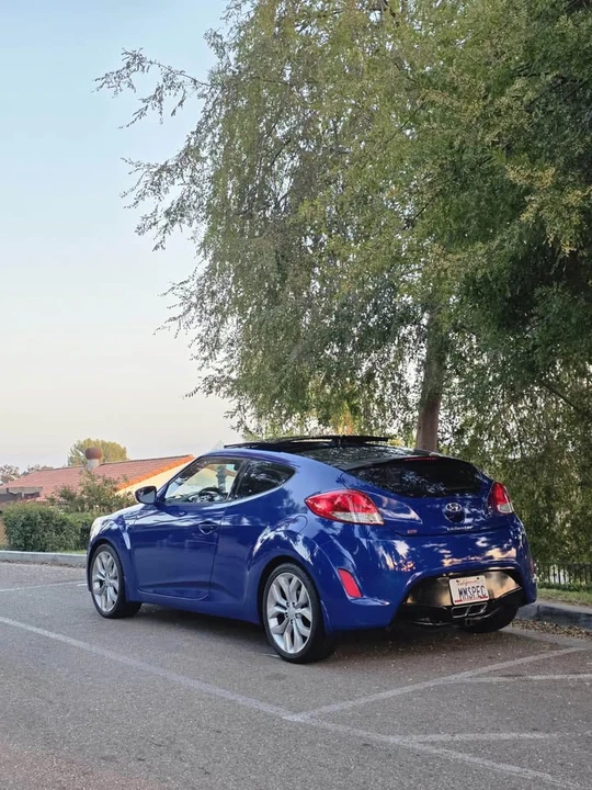 2012 Hyundai Veloster - Image 5 of 12