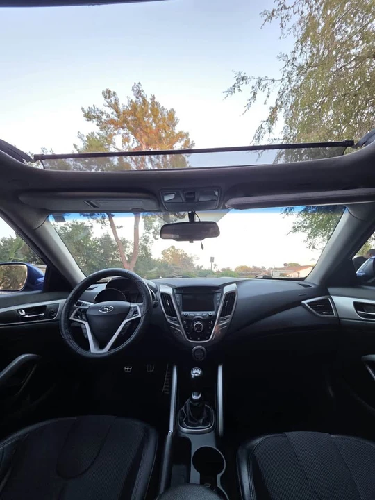2012 Hyundai Veloster - Image 8 of 12