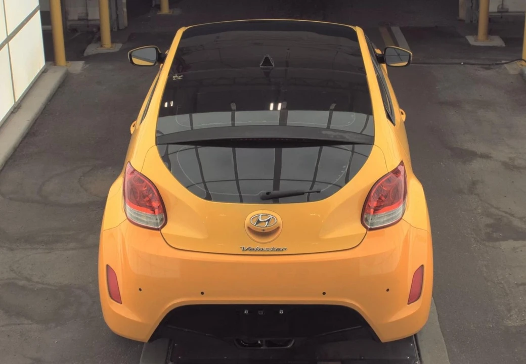 2012 Hyundai Veloster - Image 5 of 18