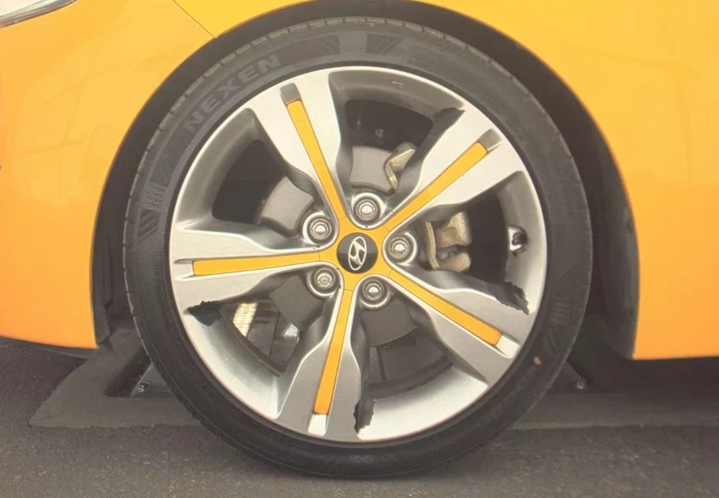 2012 Hyundai Veloster - Image 18 of 18