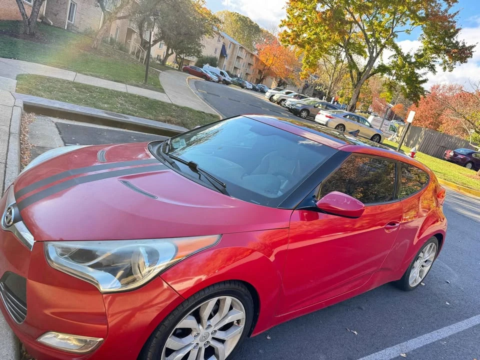 2012 Hyundai Veloster - Image 4 of 8