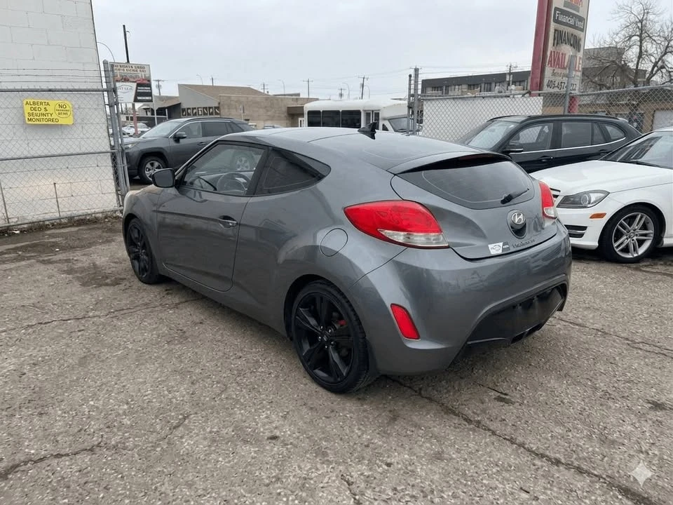 2012 Hyundai Veloster - Image 7 of 19