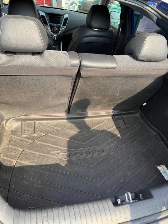 2012 Hyundai Veloster - Image 20 of 24