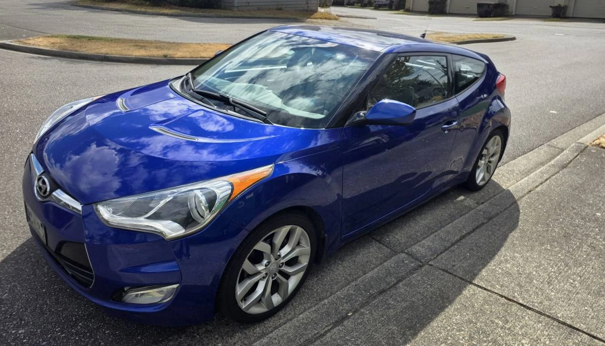 2012 Hyundai Veloster - Image 2 of 14