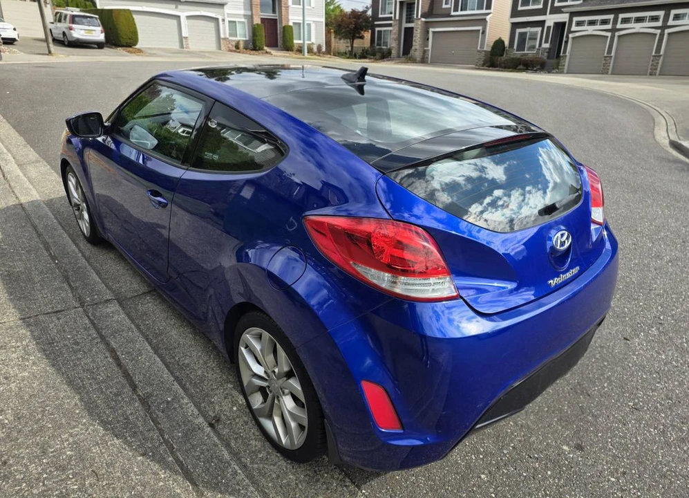 2012 Hyundai Veloster - Image 4 of 14
