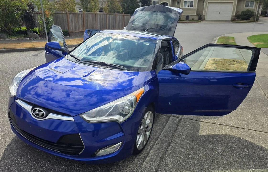 2012 Hyundai Veloster - Image 6 of 14