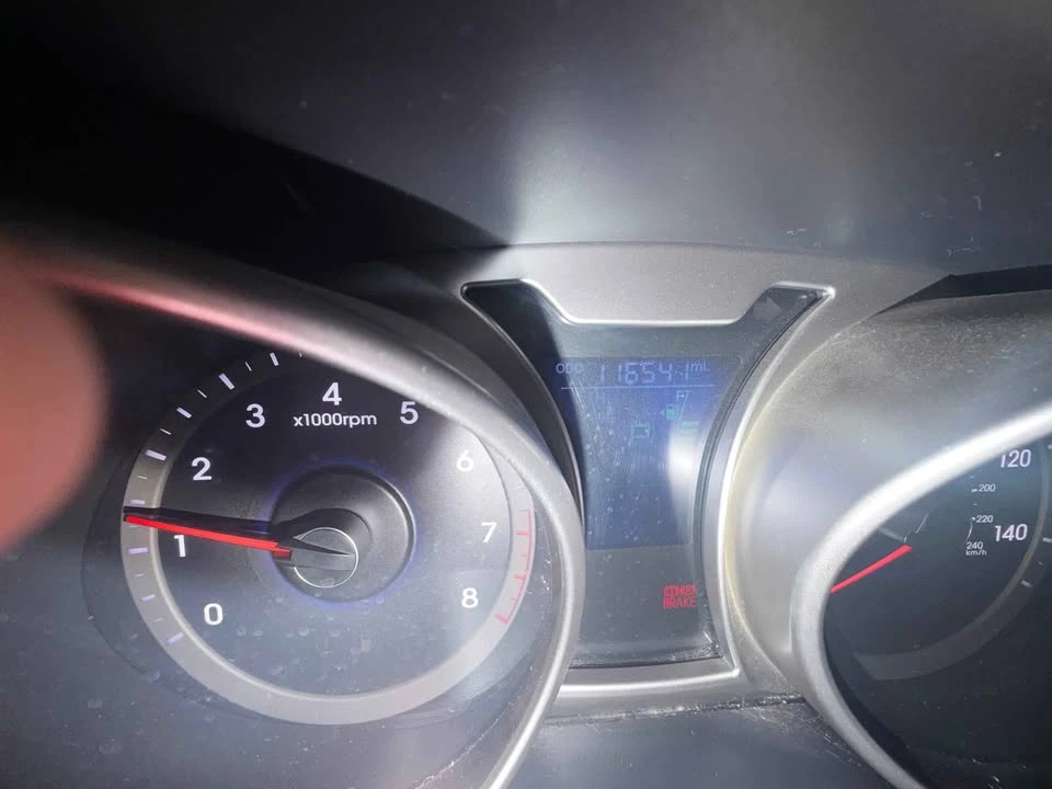 2012 Hyundai Veloster - Image 11 of 12
