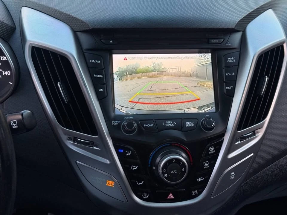 2012 Hyundai Veloster - Image 15 of 20