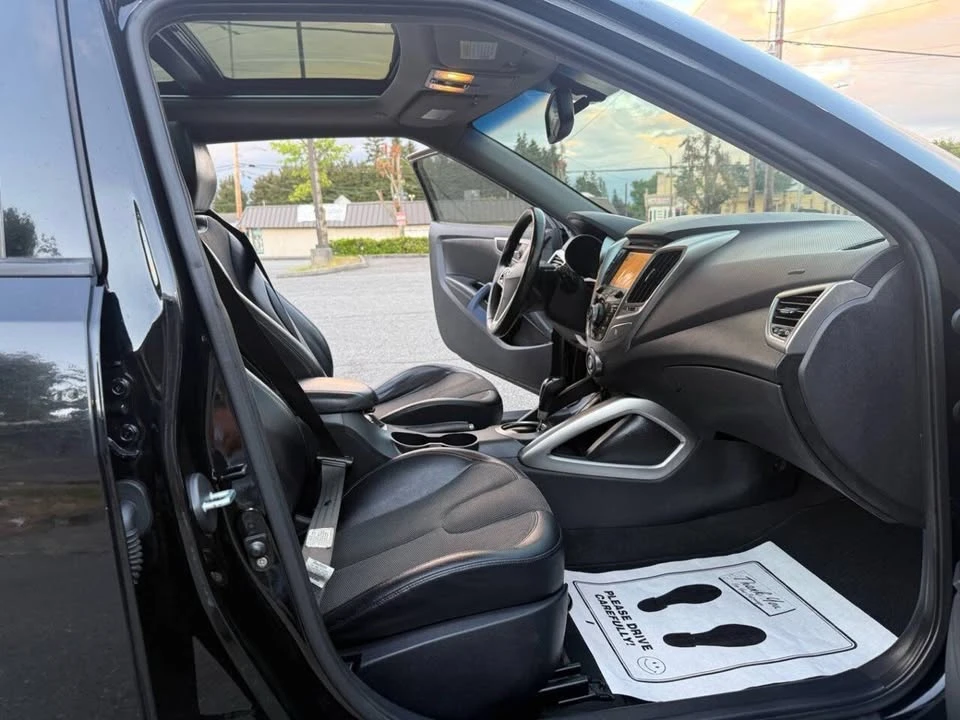 2012 Hyundai Veloster - Image 20 of 20